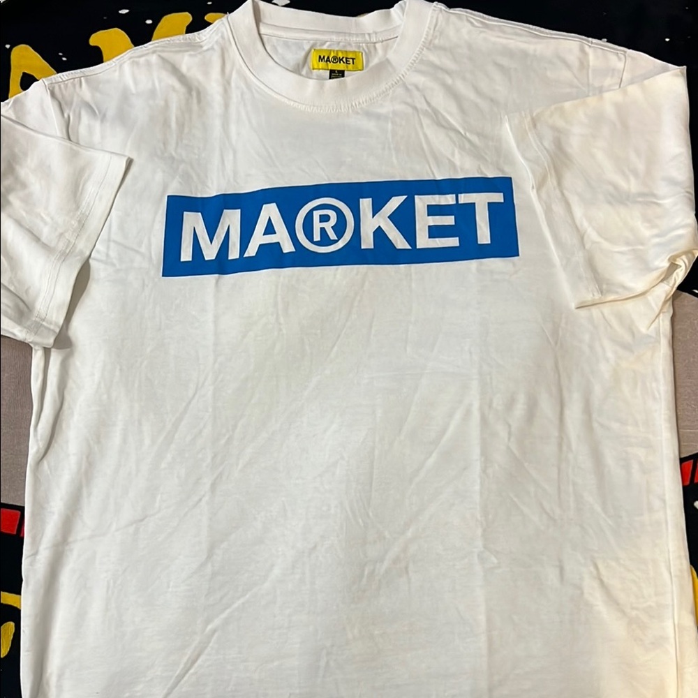 Market Studios Short Sleeve Tee with Graphic Design